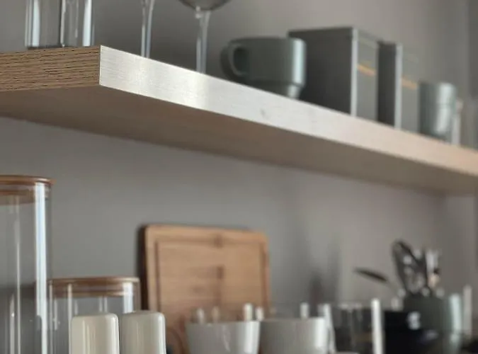 Square Modern Center